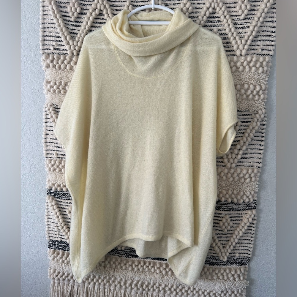 Pure Collection sweater cream size Large